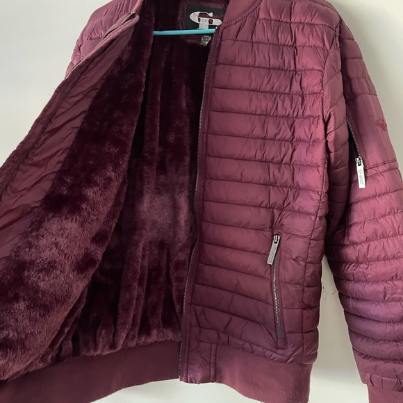 PALOMARES SPORTS puffed jacket. Furry inside. Ladies size L - Picture 3 of 4